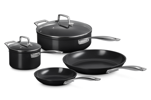 Le Creuset 4-piece Essential 'Ceramic Non-stick' Cookware Set